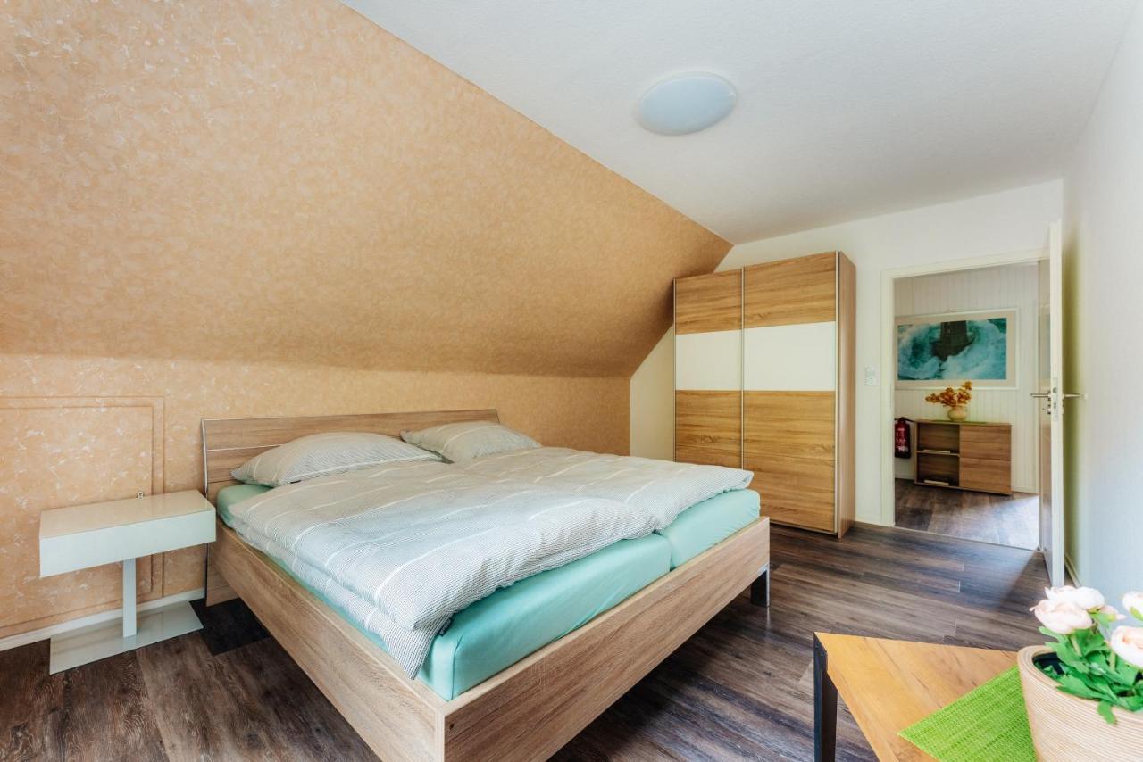 Ferienwohnungen Und Ferienhaus Hafermarkt 빌데만 외부 사진